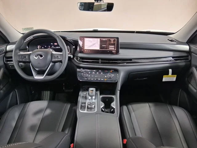 New 2027 RADIANT WHITE INFINITI Pure FWD image 9