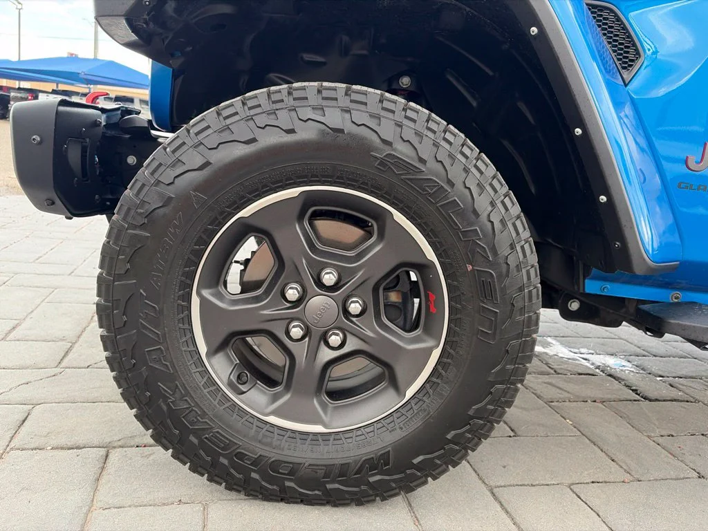 Used 2023 Blue Jeep Rubicon image 18