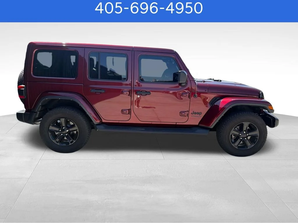 Pre-Owned 2022 Jeep Wrangler Unlimited Sahara Altitude