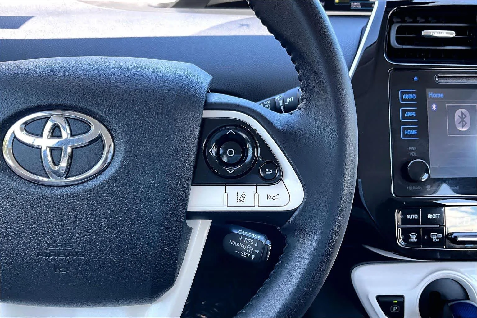 Used 2017 Sea Glass Pearl Toyota Three Touring image 25