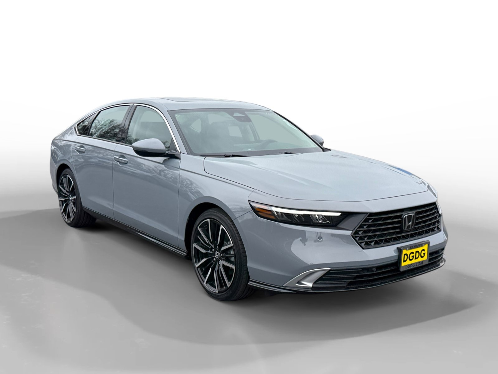 New 2026 Urban Gray Pearl Honda Touring image 7