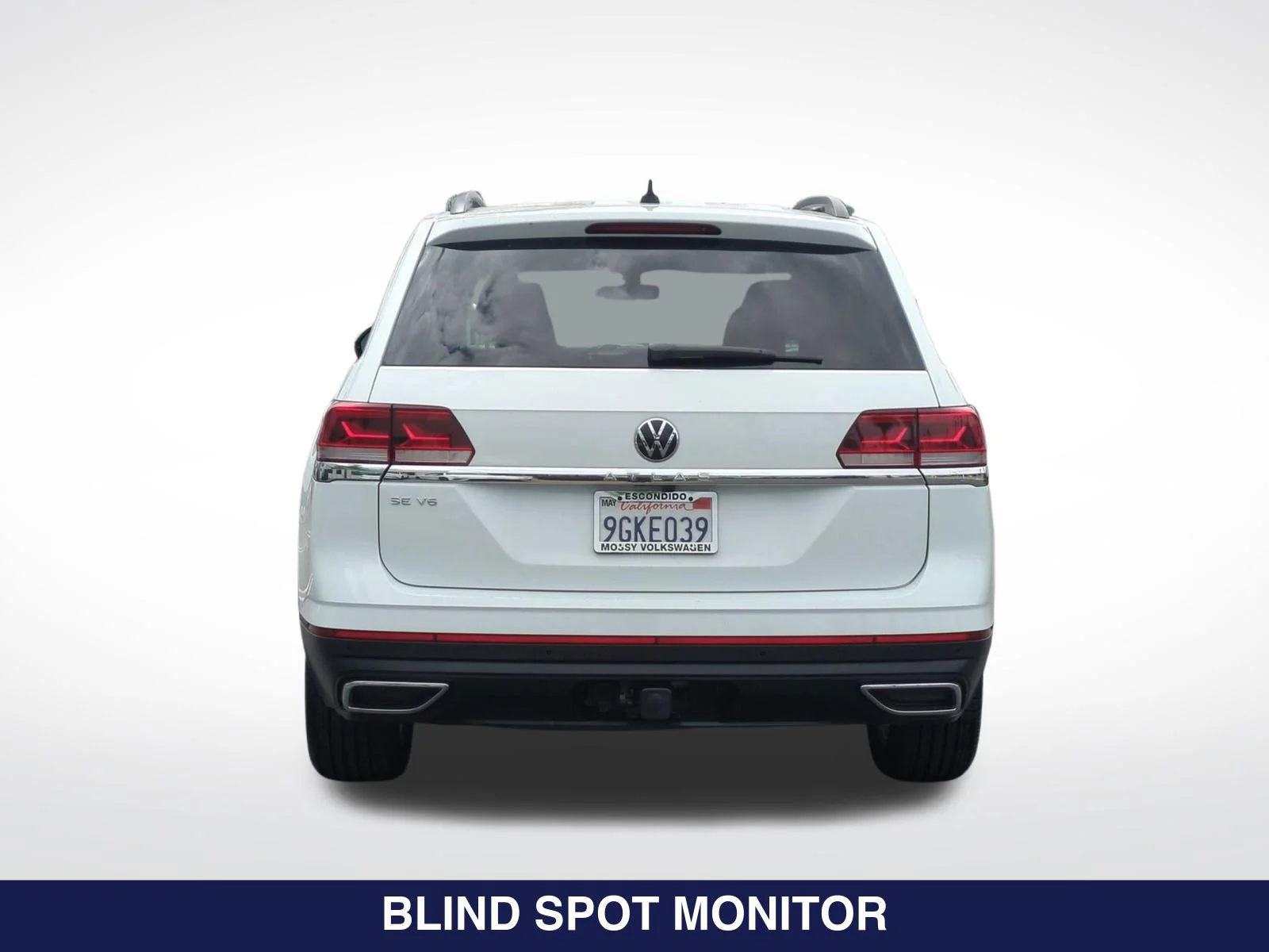 Used 2023 White Volkswagen 3.6L V6 SE w/Technology image 8