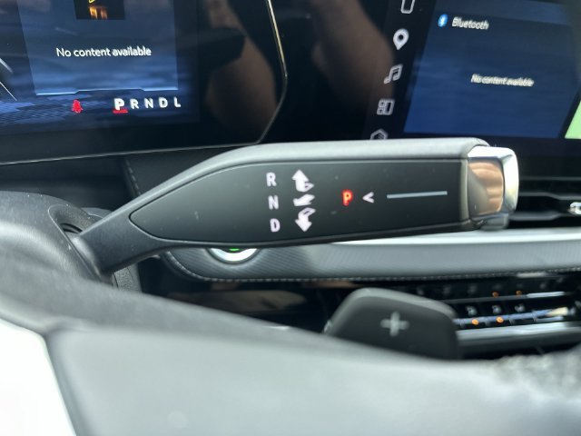 Certified Used 2025 Summit White Chevrolet LT image 30