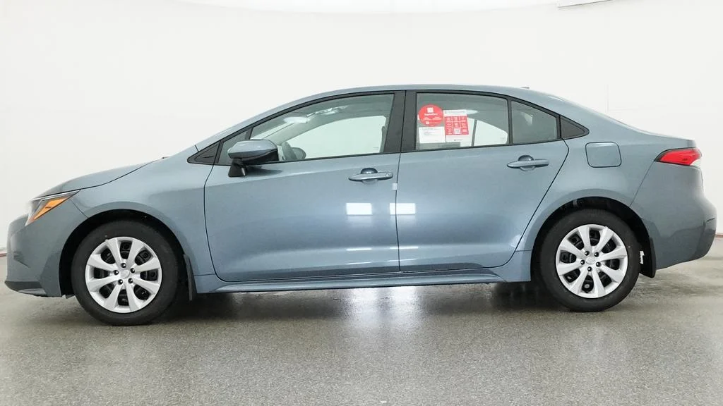 New 2027 Celestite Toyota LE image 2
