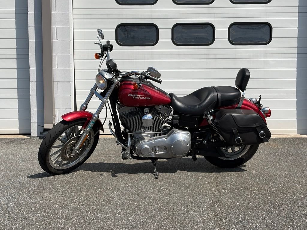 Used 2004 Red Harley-Davidson  image 5