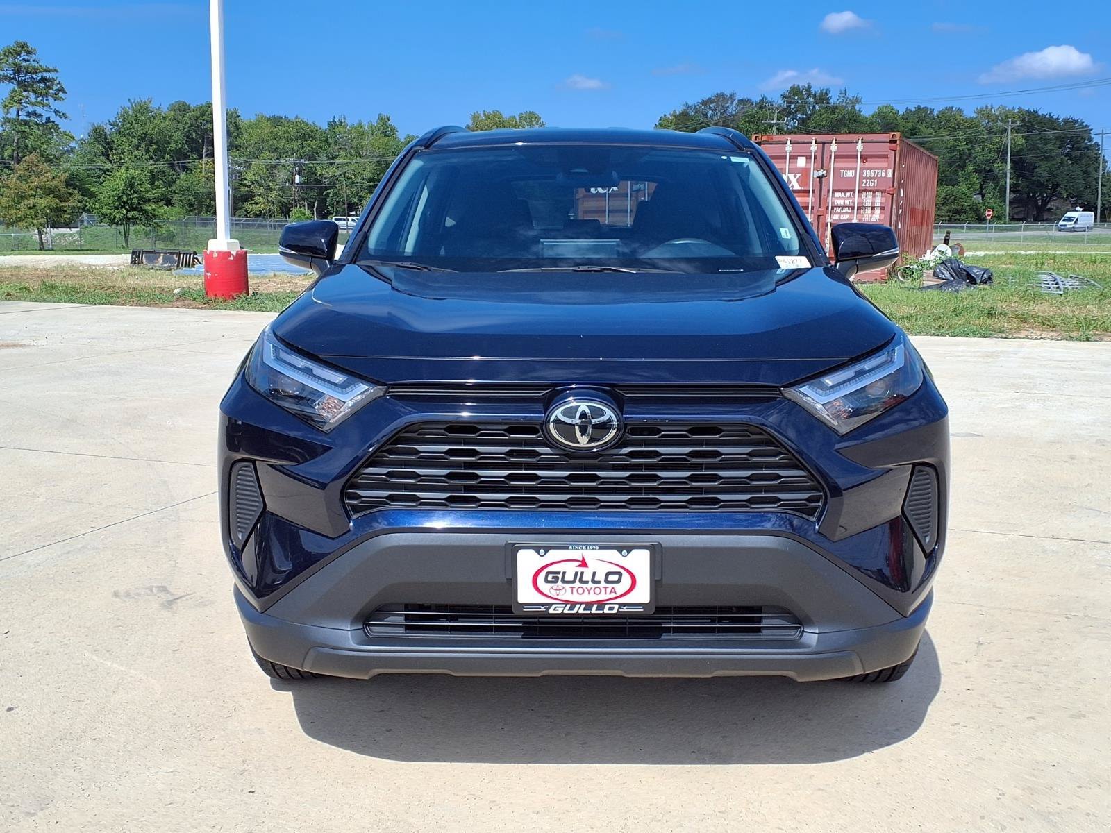 Certified Used 2025 Blueprint Toyota XLE image 4
