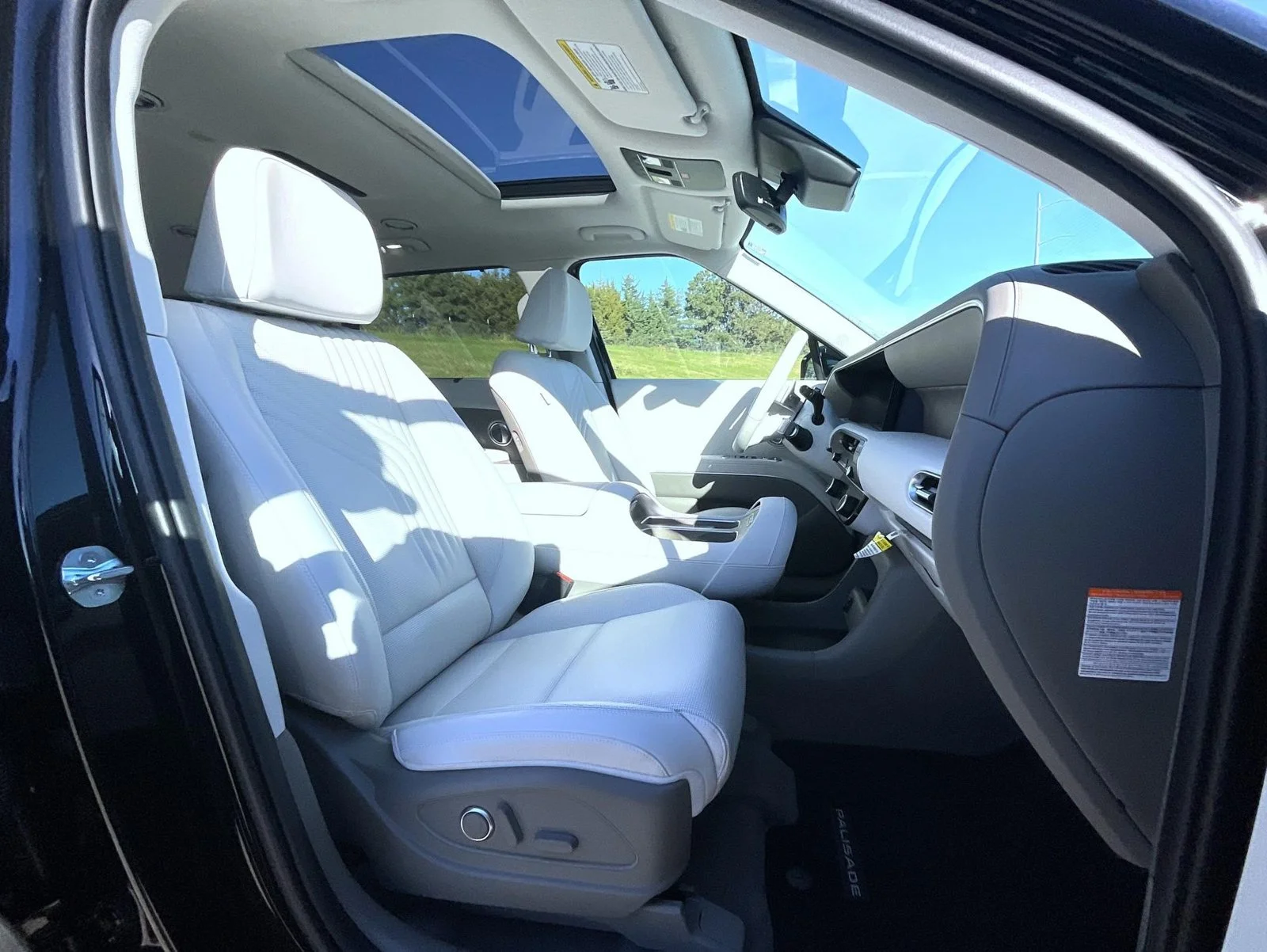 2026 Hyundai Palisade SEL Premium - Photo 16