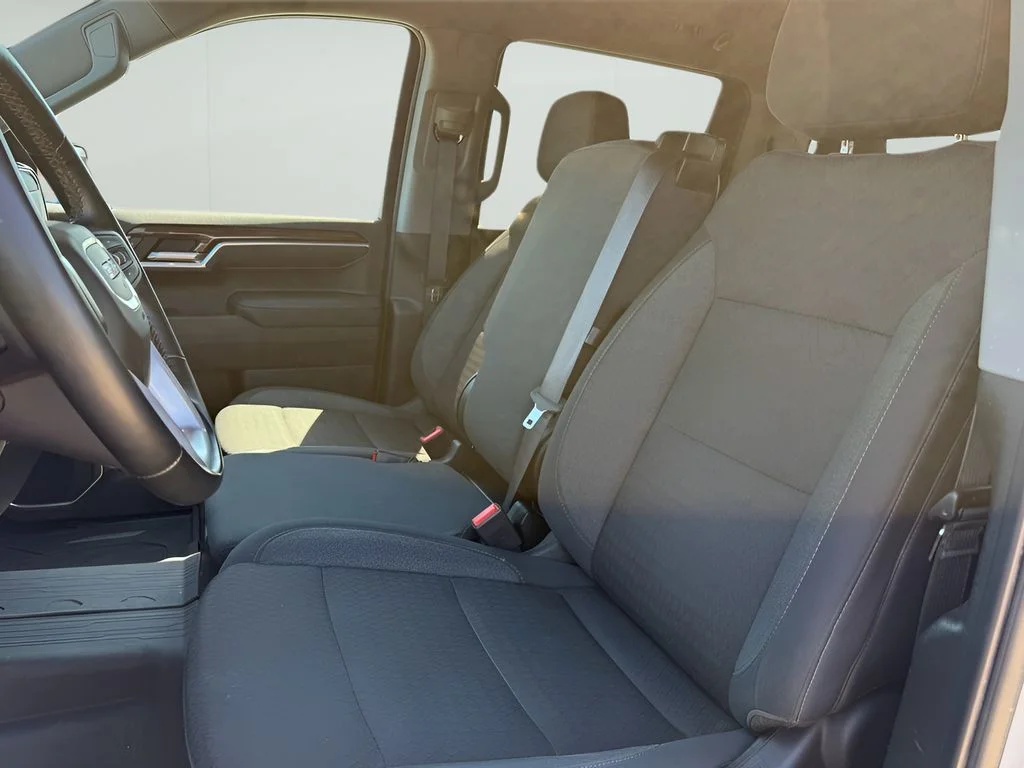 Used 2024 Summit White GMC SLE image 18