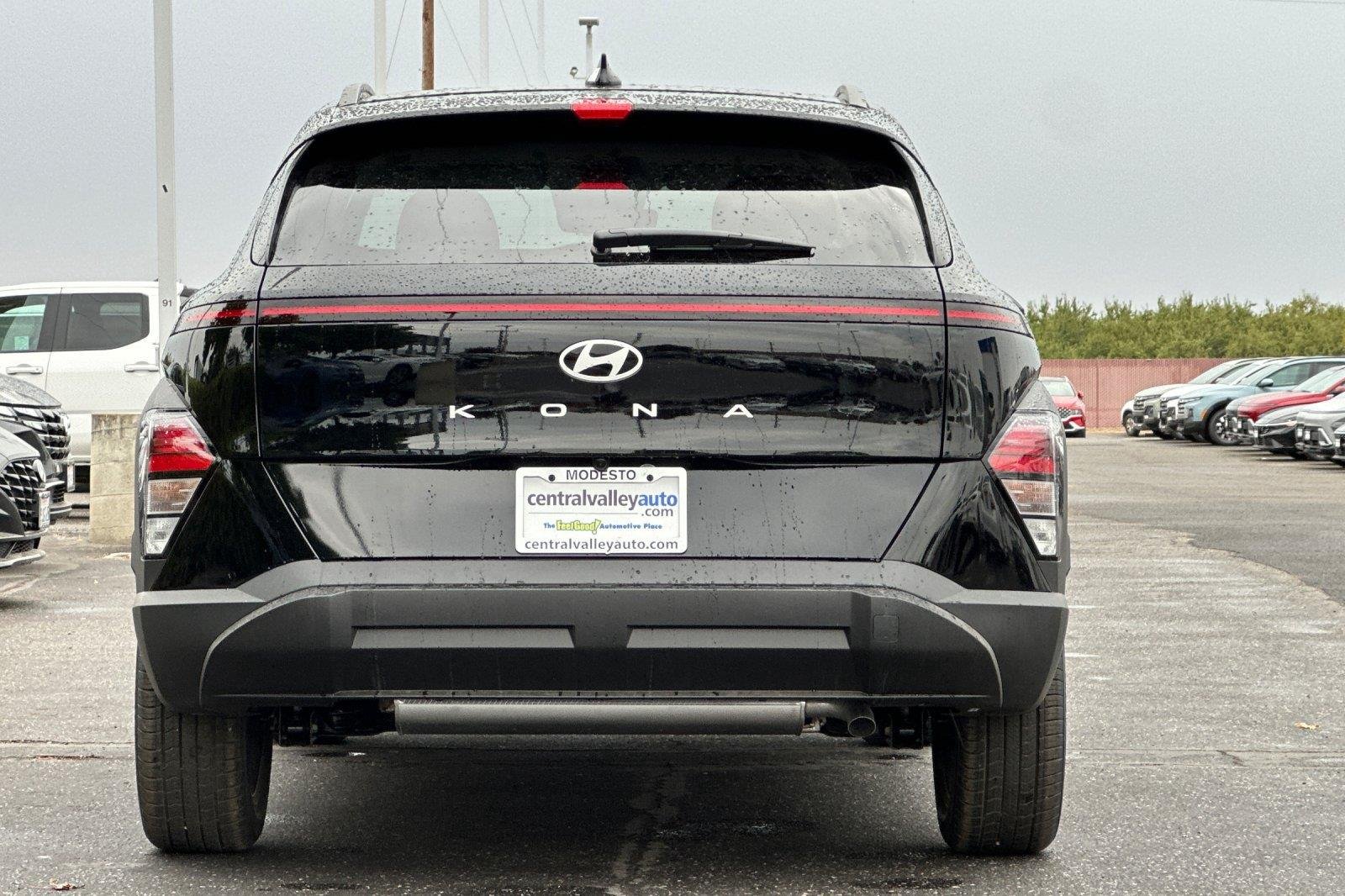 New 2027 Abyss Black Pearl Hyundai SEL Sport FWD image 21