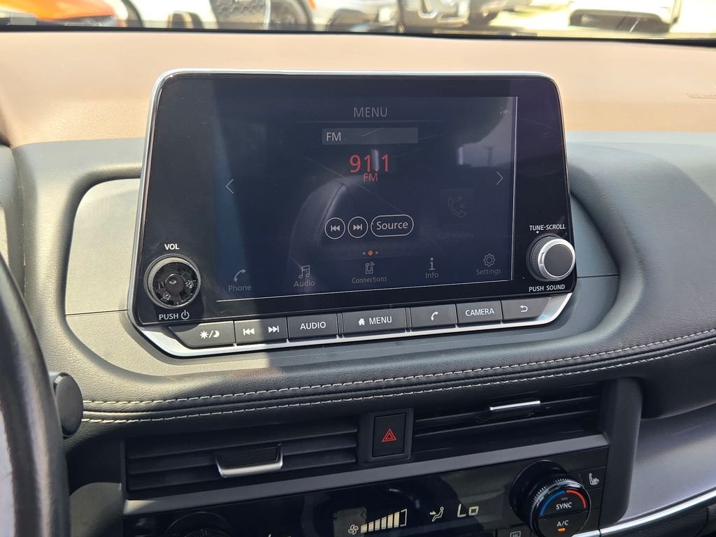 Used 2023 Black Nissan SV image 35