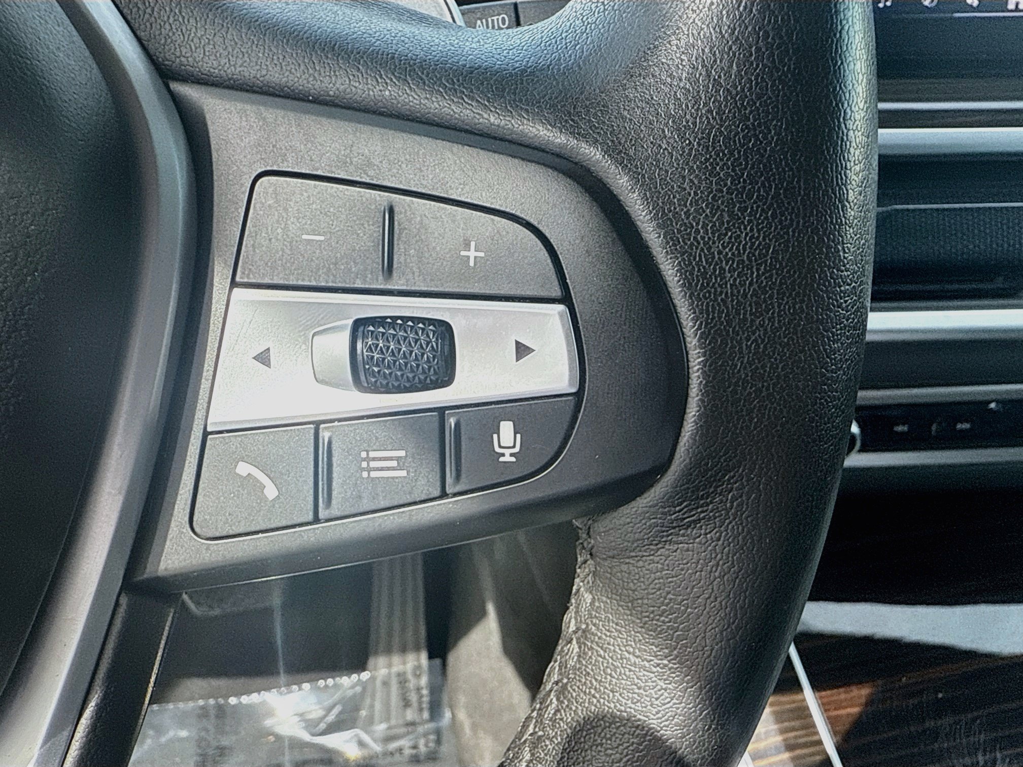 2024 BMW X5 50e - Photo 36