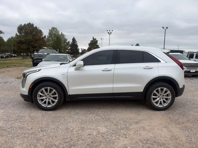 Used 2022 White Cadillac Luxury image 8