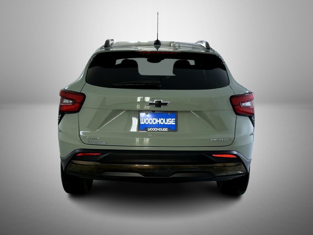 Used 2025 Cacti Green Chevrolet ACTIV image 6