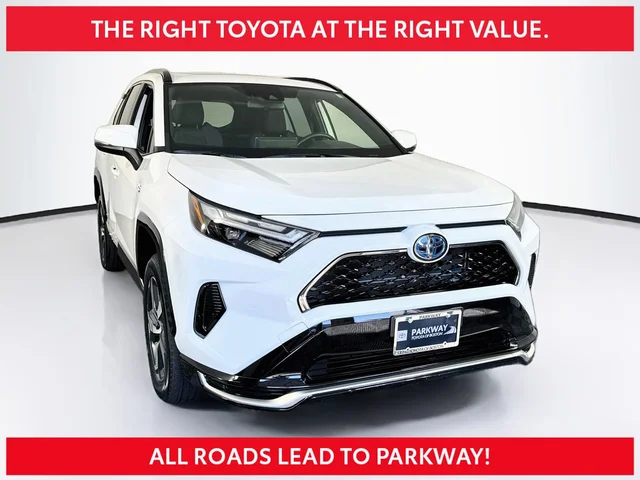 2023 Toyota RAV4 Prime SE