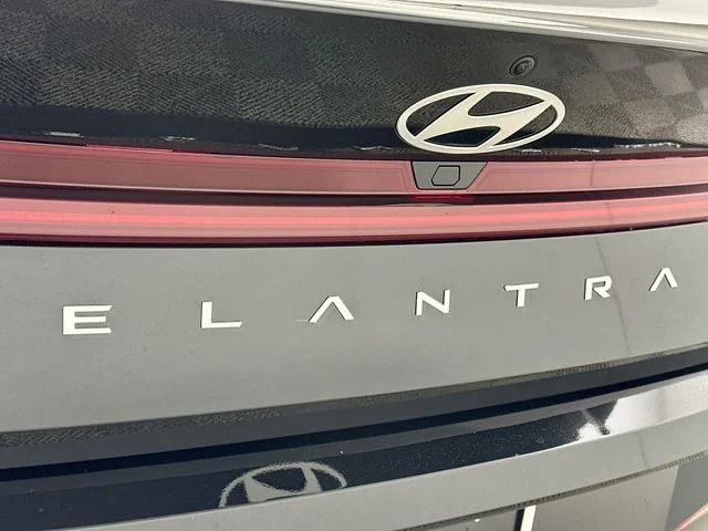 New 2026 Hyundai ELANTRA Limited