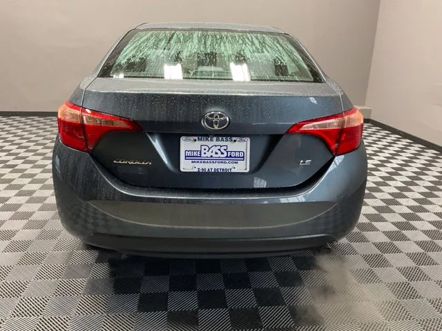 Used 2018 Gray Toyota LE image 11
