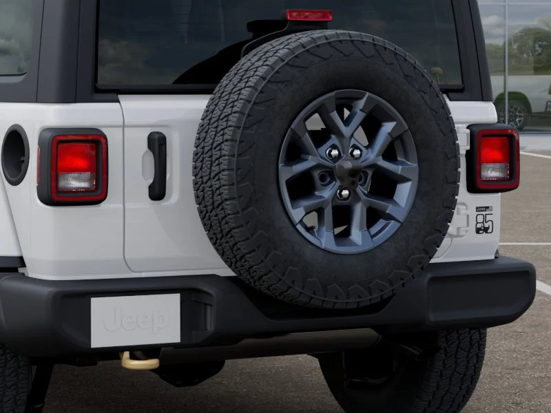 New 2026 Bright White Clearcoat Jeep 85th Anniversary Edition image 40
