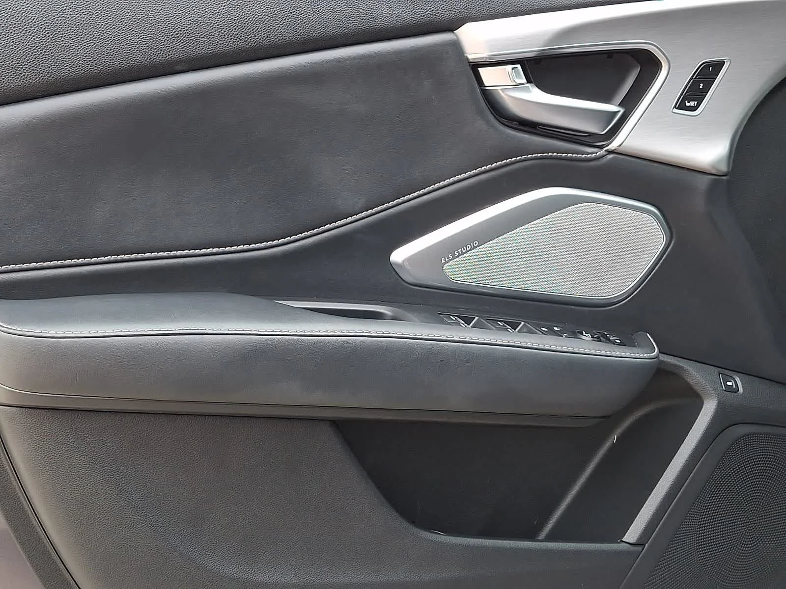 Used 2020 Modern Steel Metallic Acura w/Technology Pkg image 14