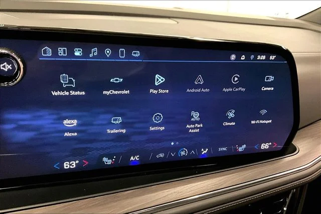 2025 Chevrolet Suburban Z71 - Photo 38