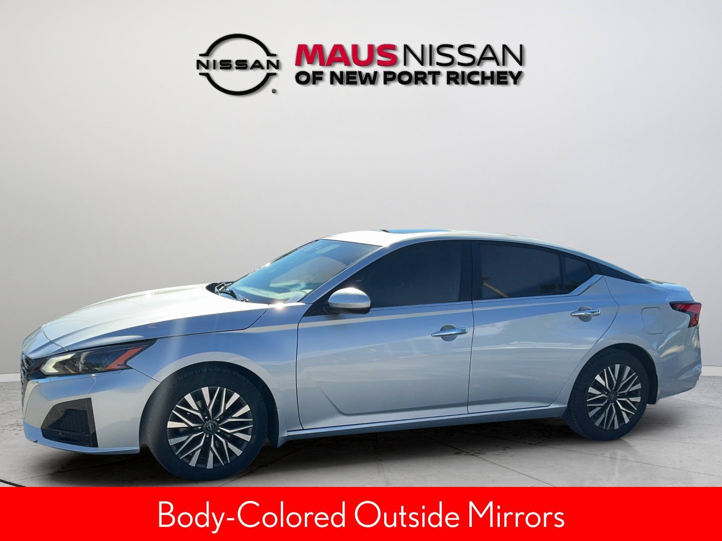 Used 2023 Silver Nissan 2.5 SV image 15
