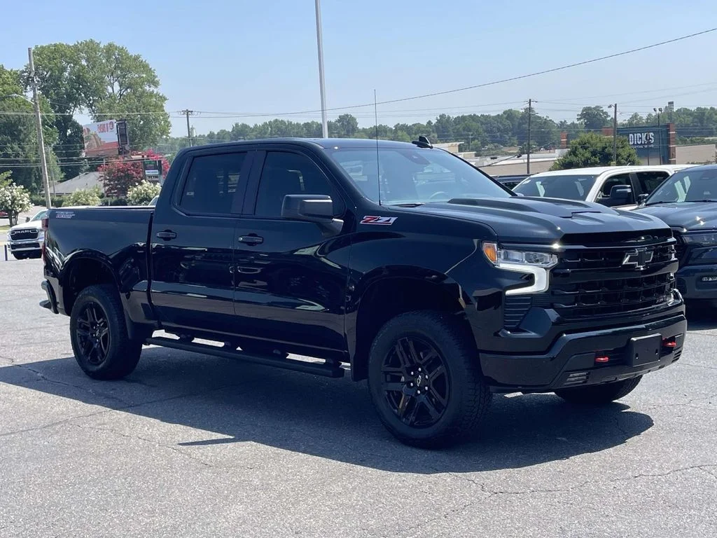Used 2026 Black Chevrolet LT Trail Boss image 1