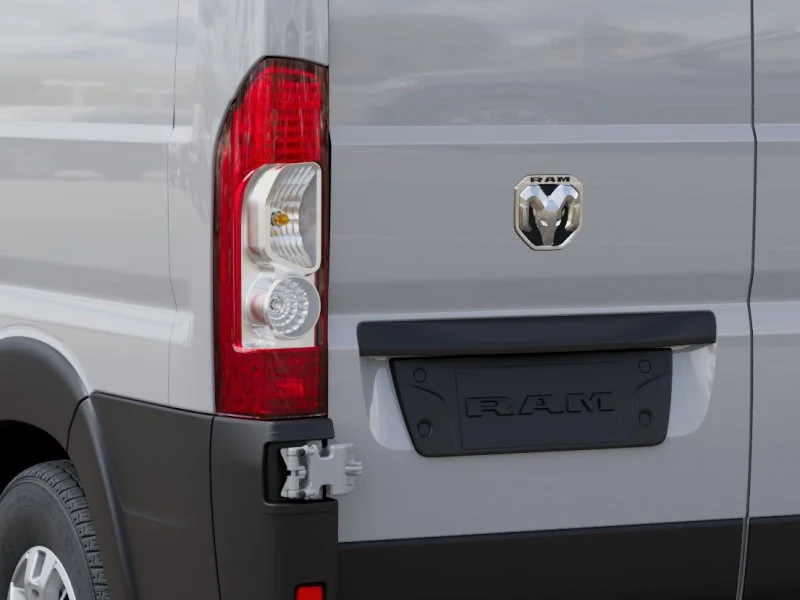 New 2026 Bright White Clear-Coat Exterior Paint RAM SLT image 9