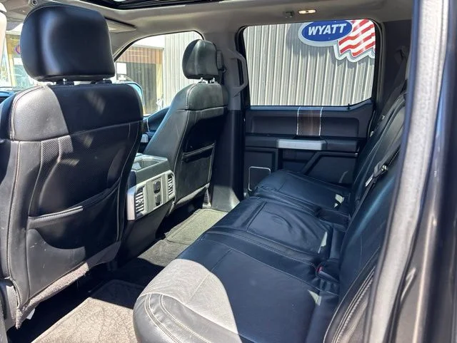 Used 2016 Magnetic Ford Lariat image 3