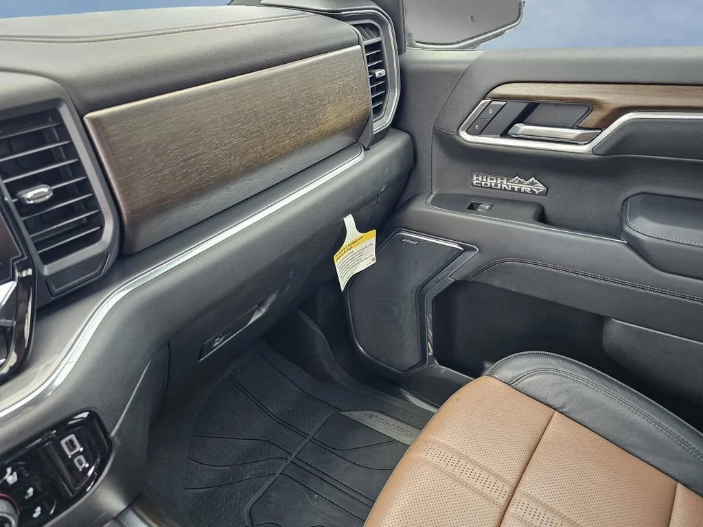 Used 2025 Sterling Gray Metallic Chevrolet High Country image 28