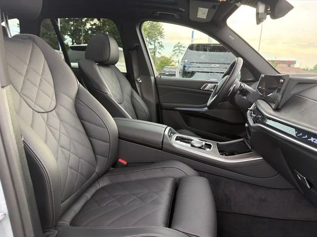 Used 2026 Gray BMW sDrive40i image 19