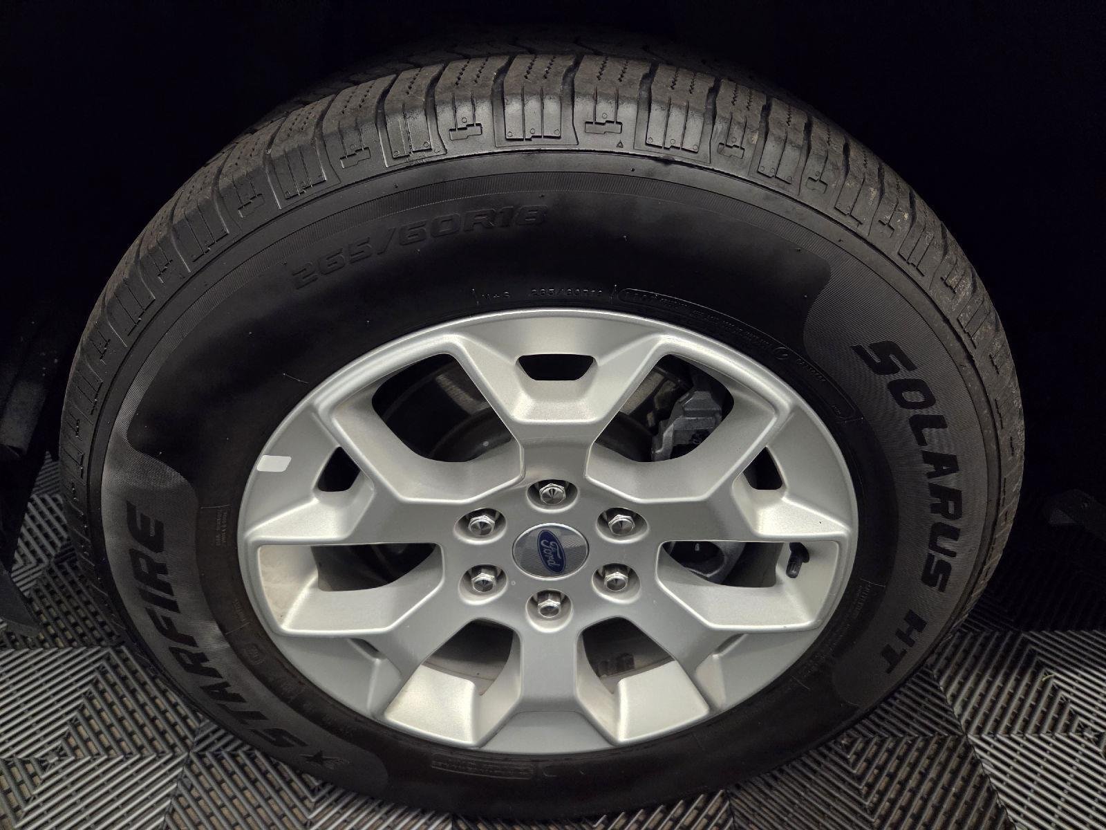 Used 2023 GRAY Ford XLT image 51