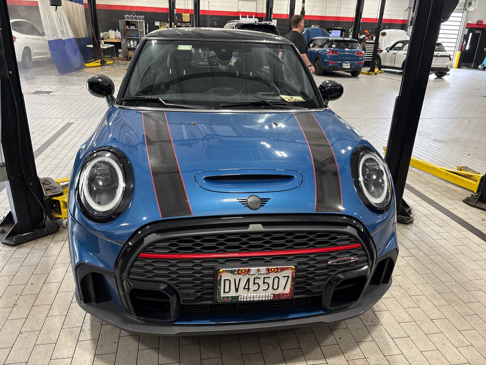 Used 2023 Island Blue Metallic MINI John Cooper Works image 15