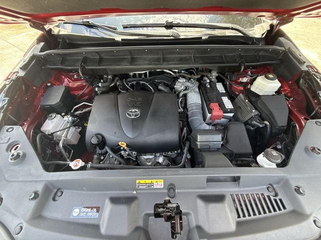 2022 Toyota Highlander XLE - Photo 28