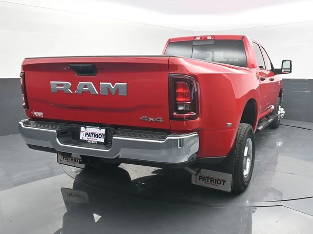 New 2026 Flame Red Clear-Coat Exterior Paint RAM Tradesman image 6