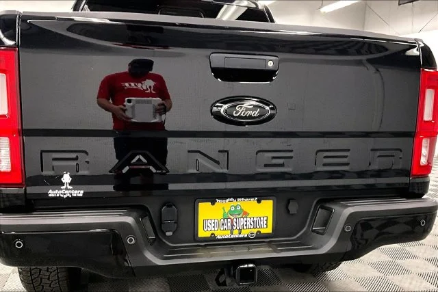 Used 2021 Shadow Black Metallic Ford Lariat image 9