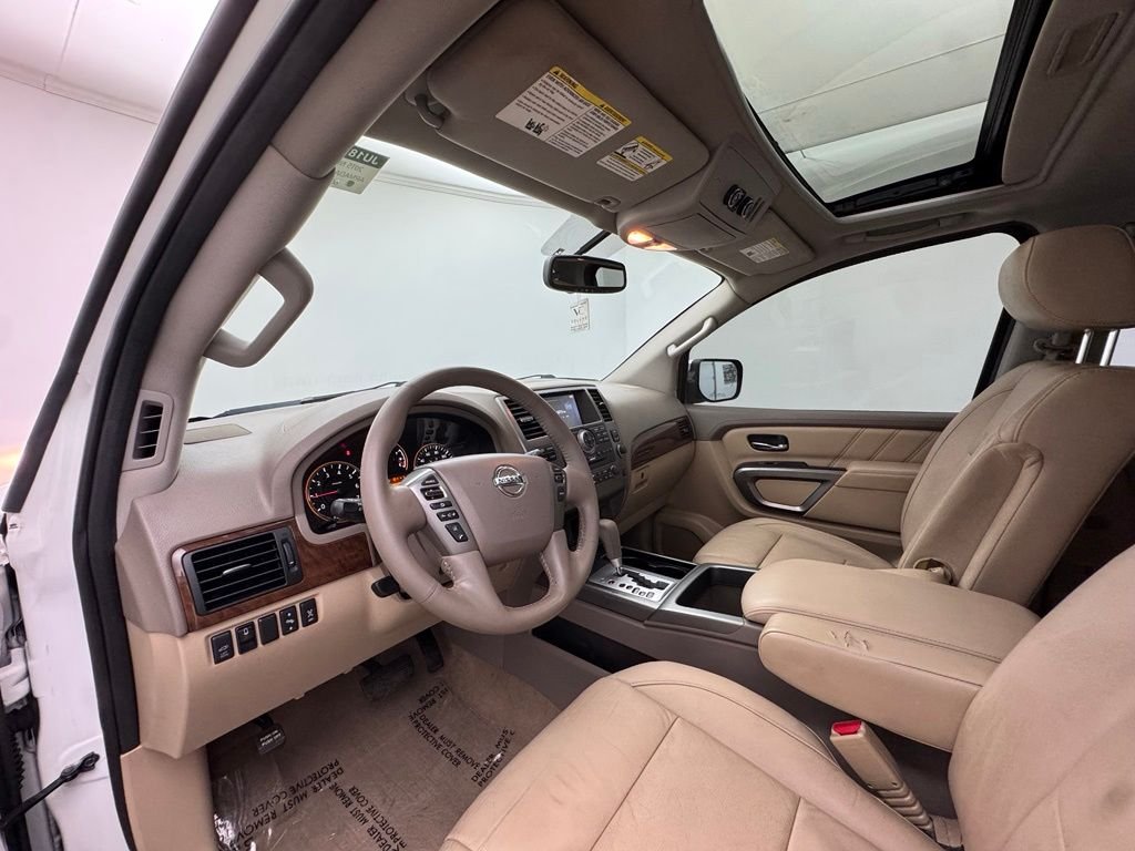 Used 2015 Pearl White Nissan Platinum image 20