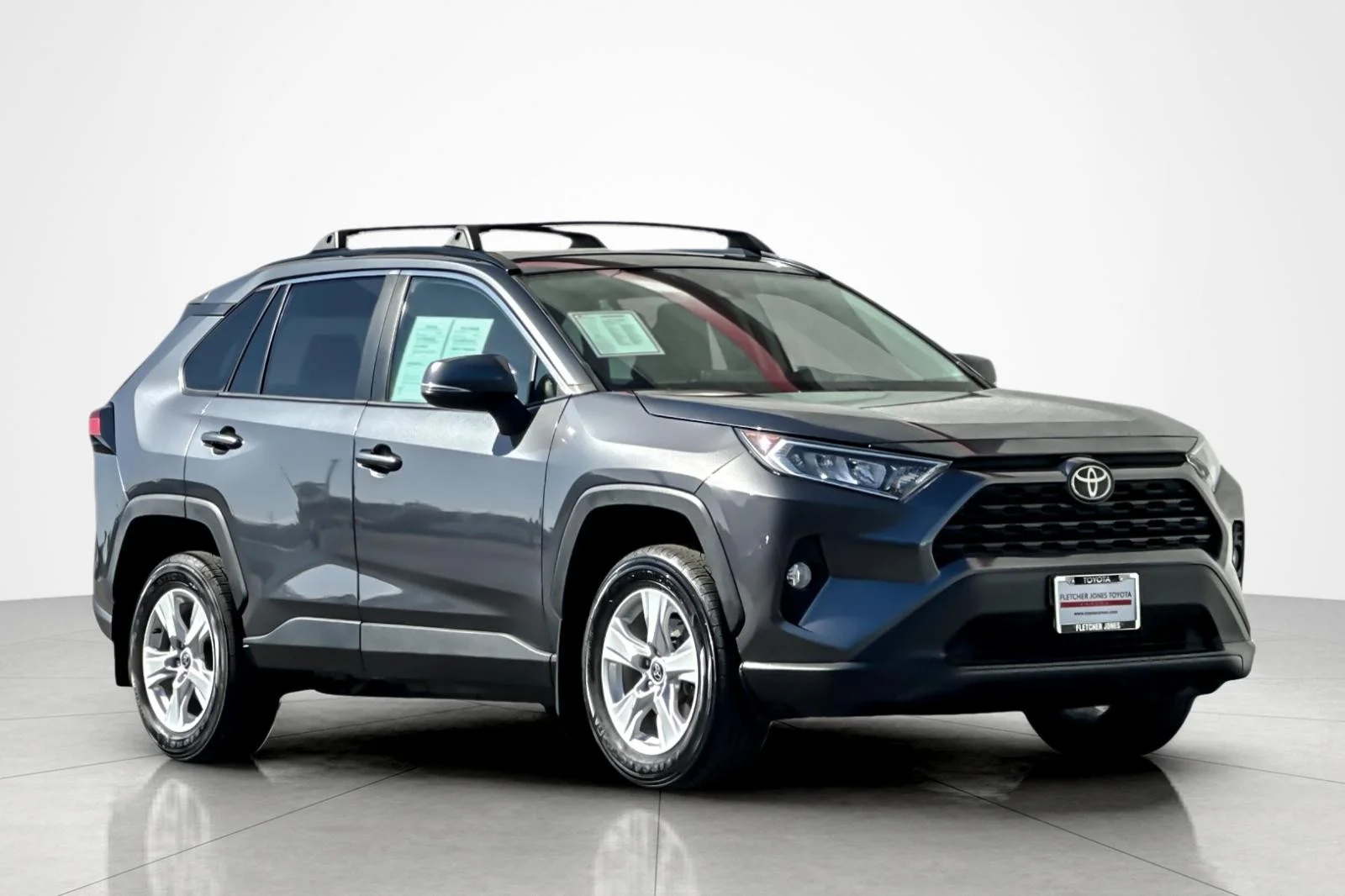 Used 2021 MAGNETIC GRAY Toyota XLE image 7