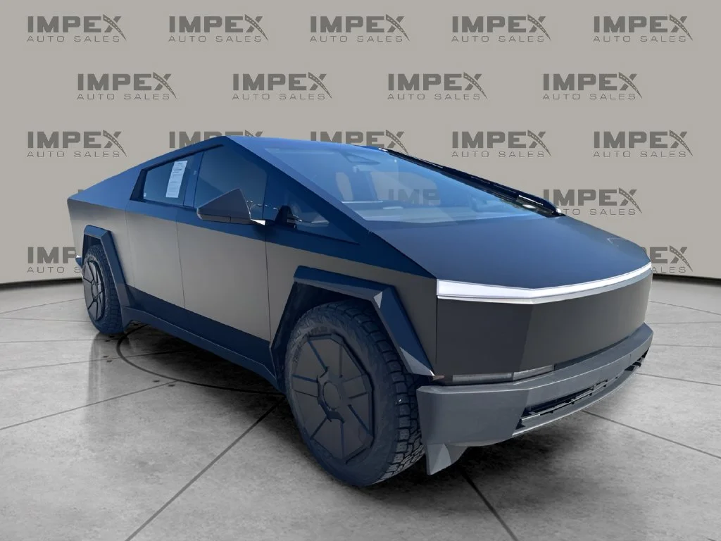Used 2024 Silver Tesla Base image 7