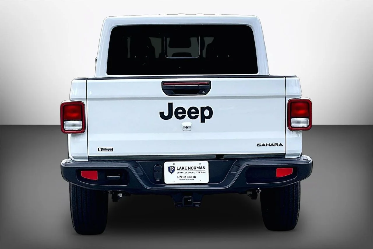 New 2026 Bright White Clearcoat Jeep Sahara image 7