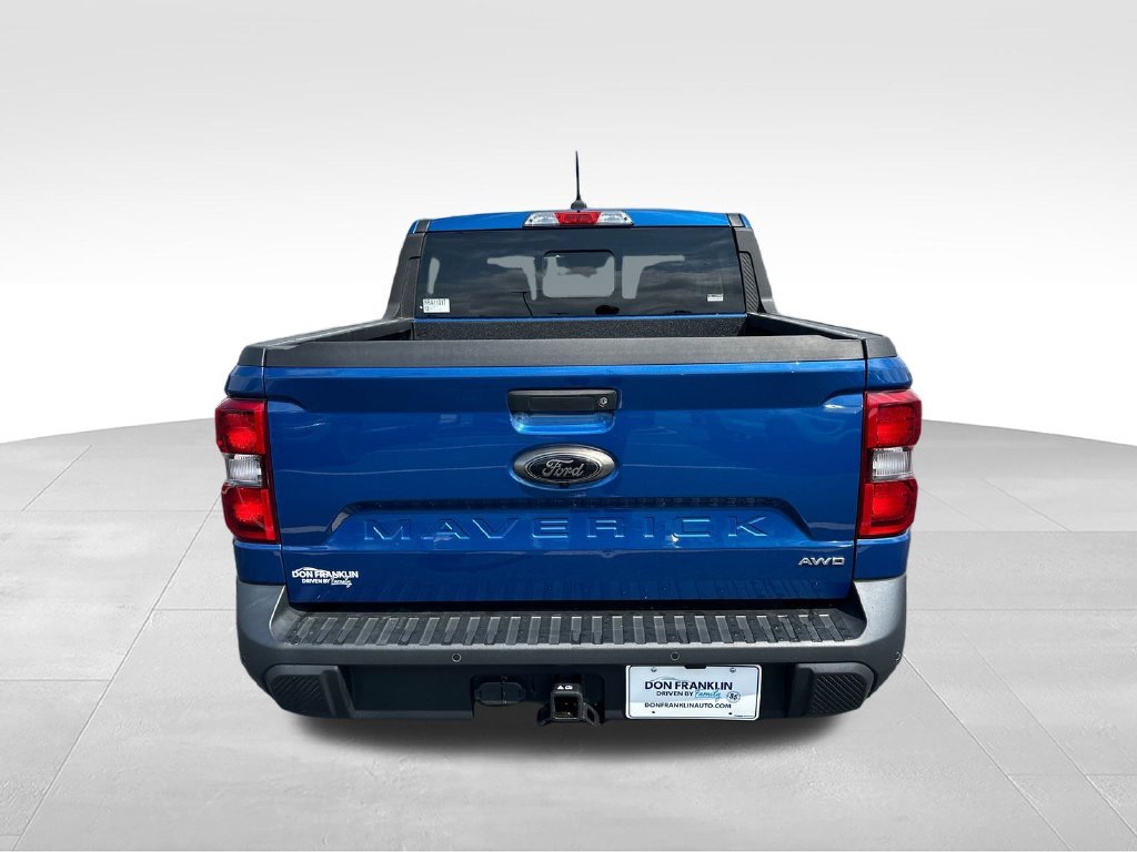 Used 2024 Blue Ford Lariat image 5