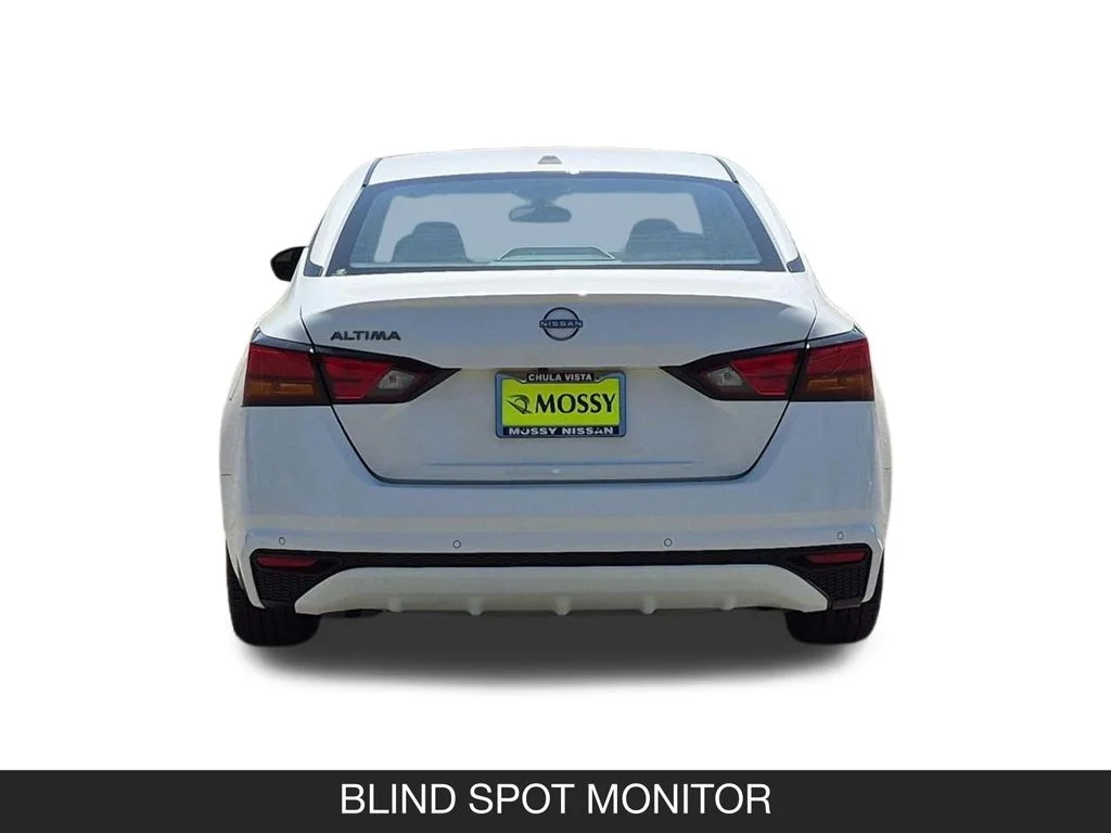 2025 Nissan Altima SV - Photo 8