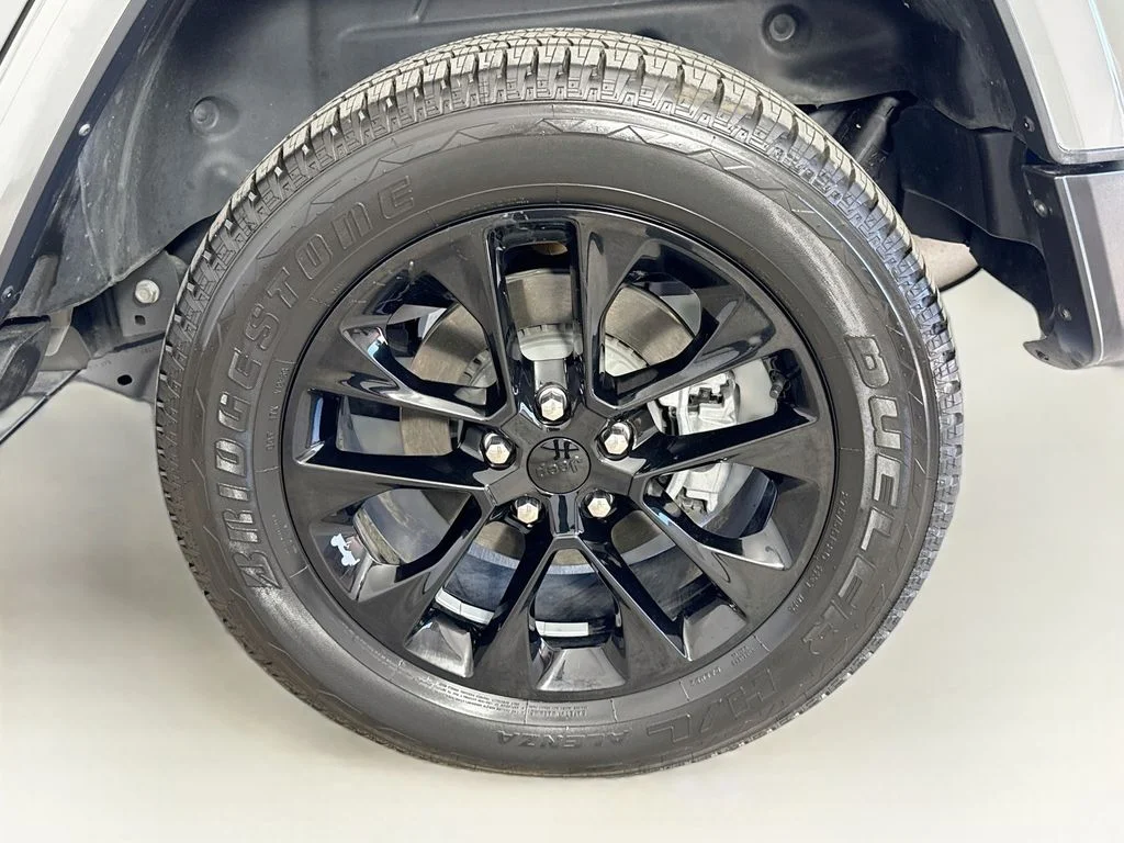 Used 2021 Gray Jeep Unlimited Sahara 4xe image 31