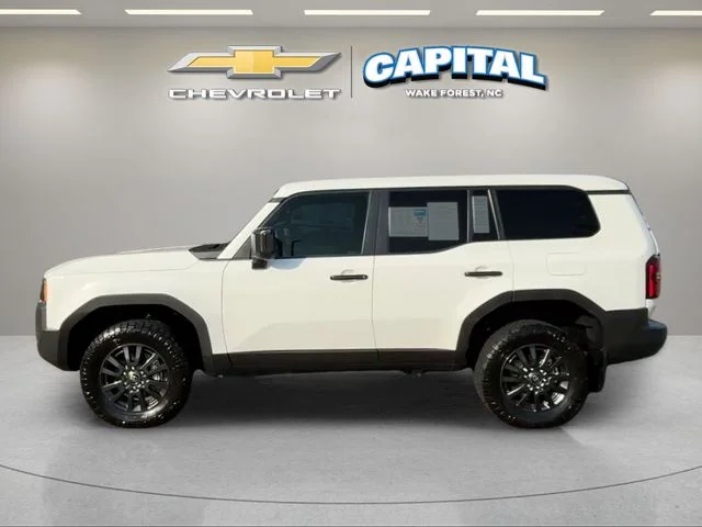 Used 2024 White Toyota 1958 image 2