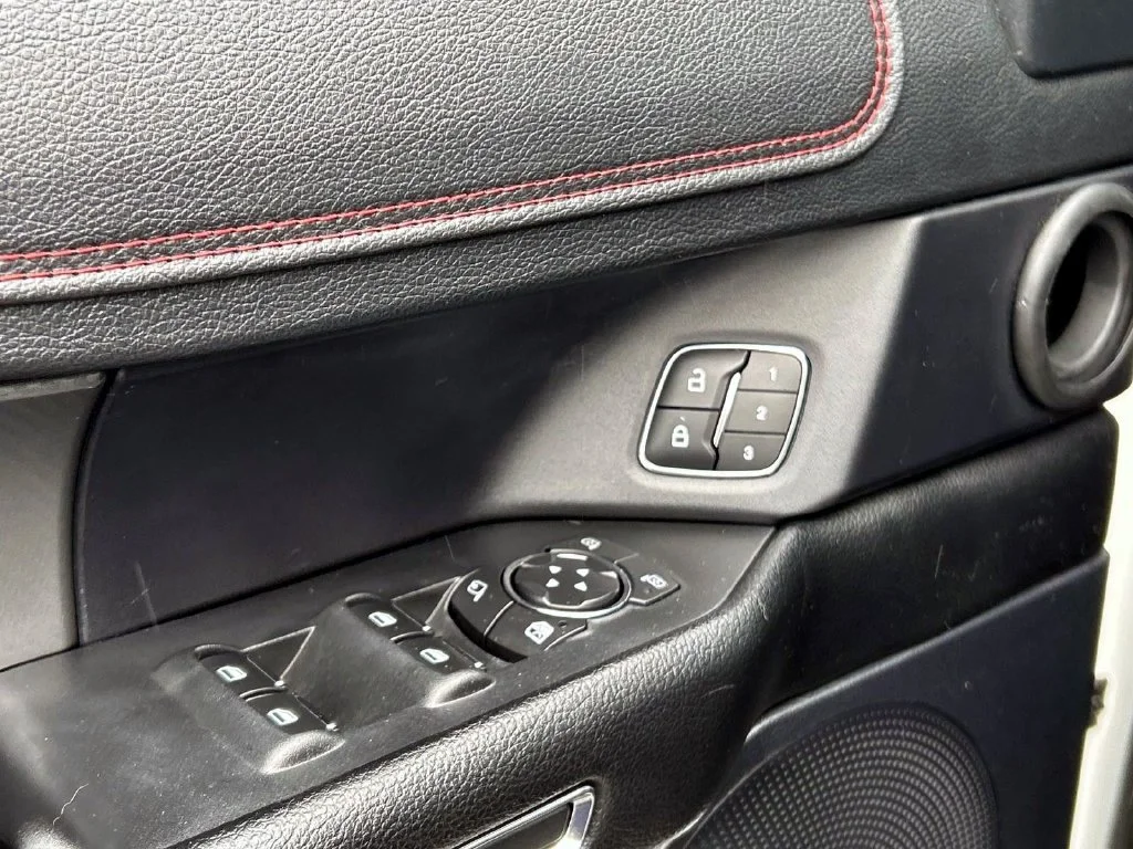 Used 2021 White Metallic Ford Limited image 15