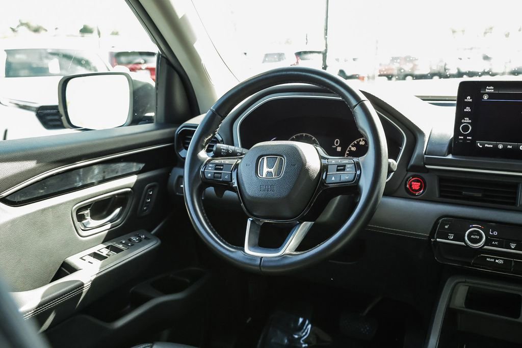 Certified Used 2025 Modern Steel Metallic Honda AWD EX-L image 43
