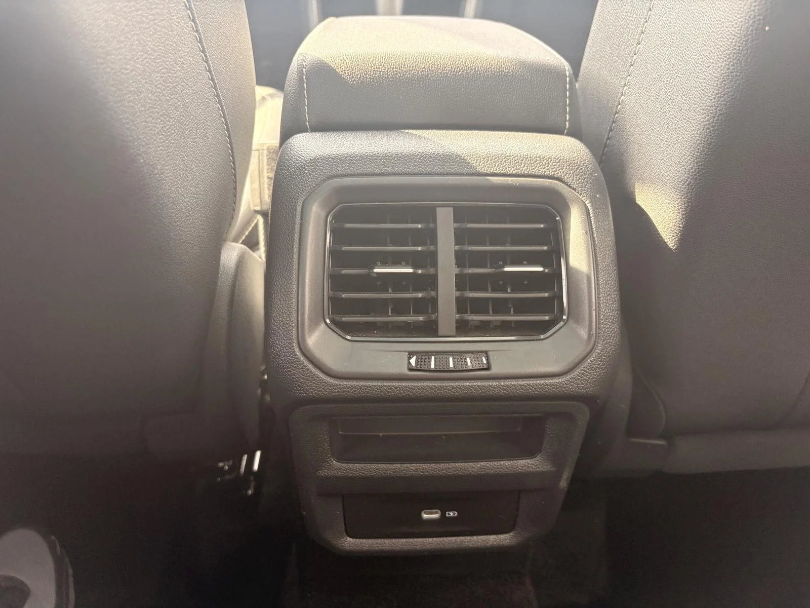 Certified Used 2024 GRAY Volkswagen SE image 8