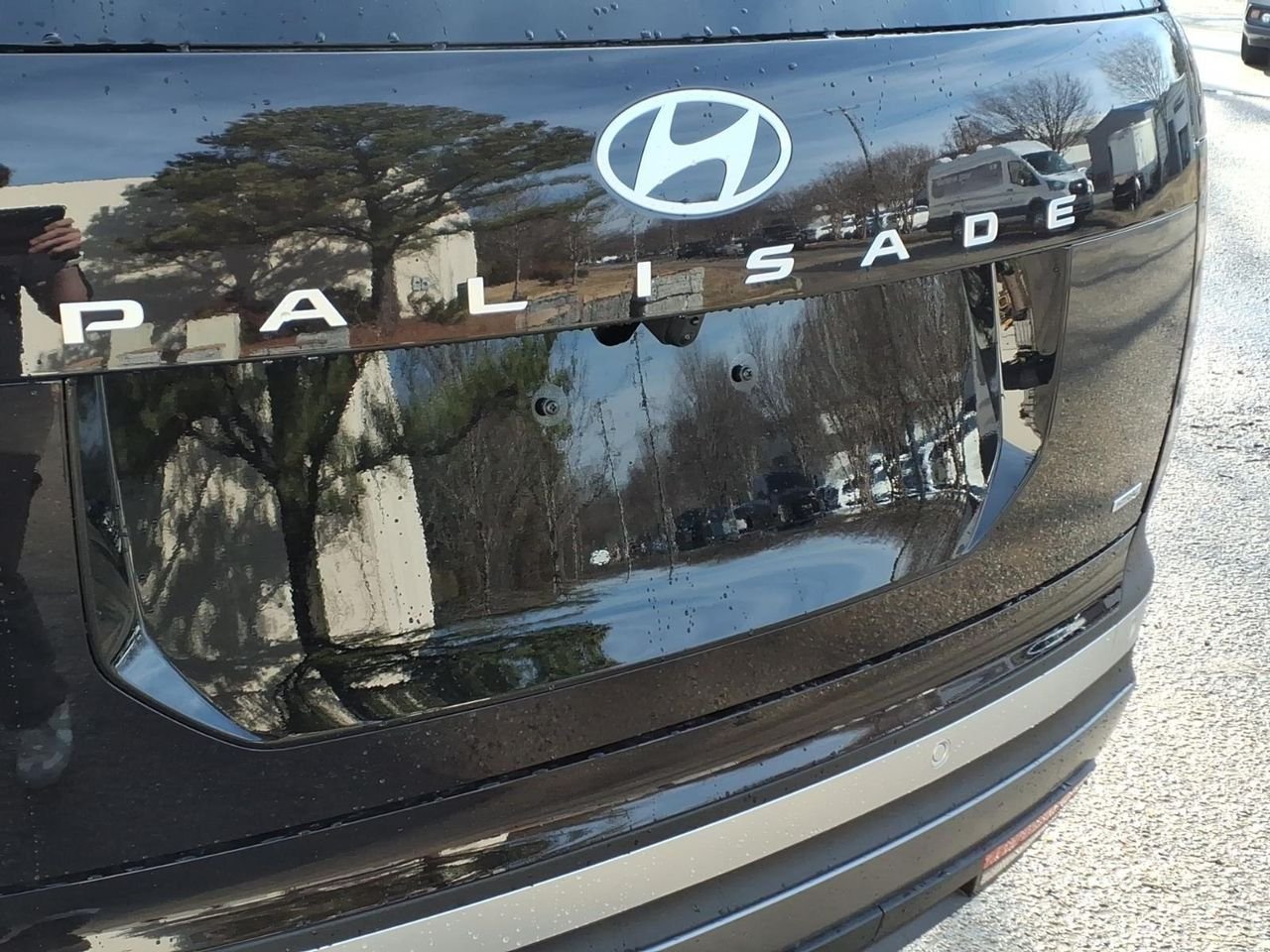 New 2026 Galaxy Maroon Pearl Hyundai SEL AWD image 9