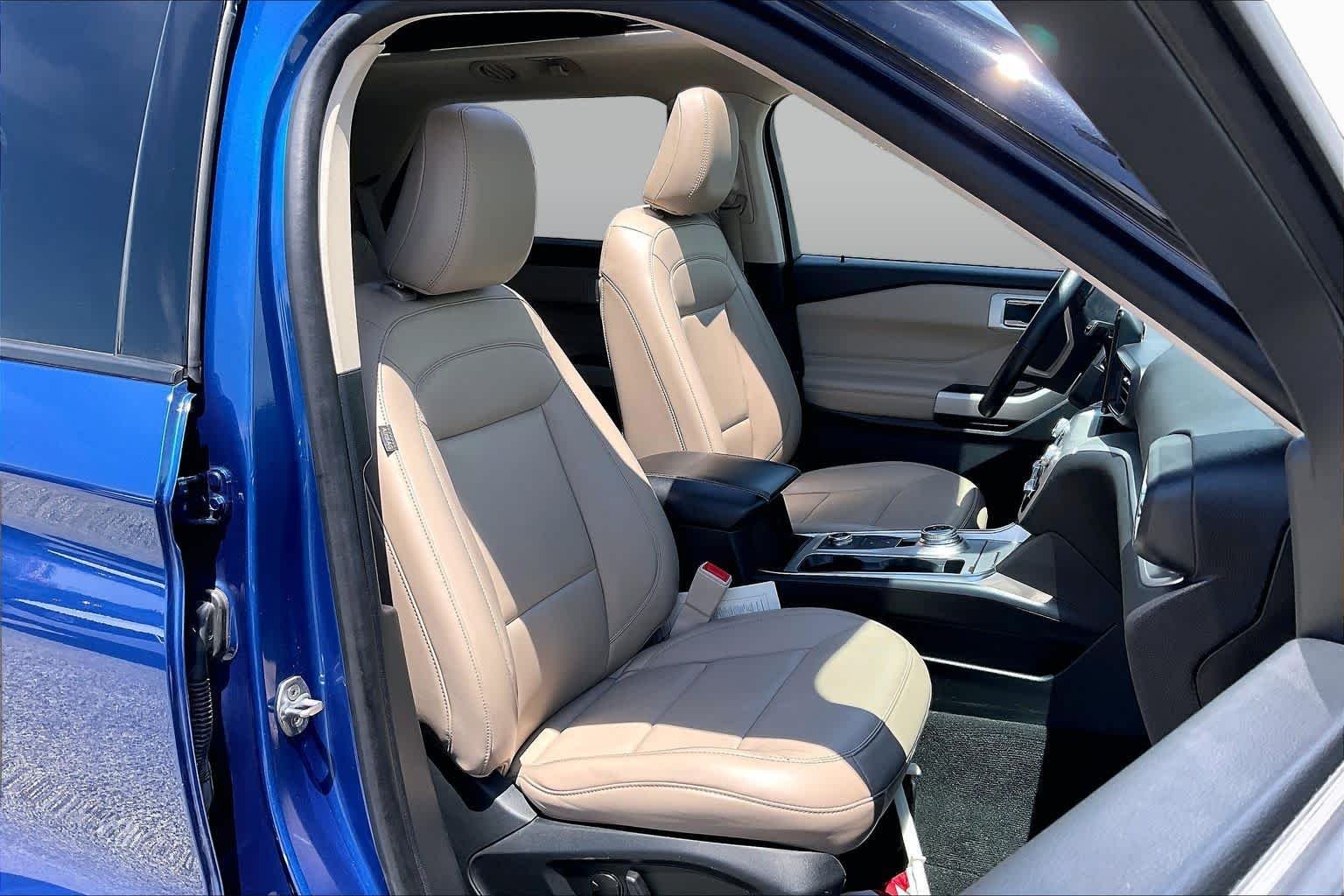 Used 2021 Atlas Blue Metallic Ford XLT image 9