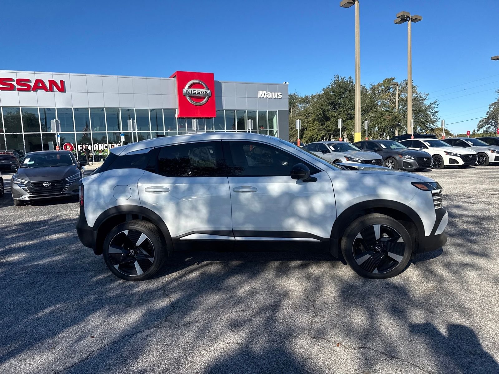 New 2026 Nissan Kicks SR 4D Sport Utility