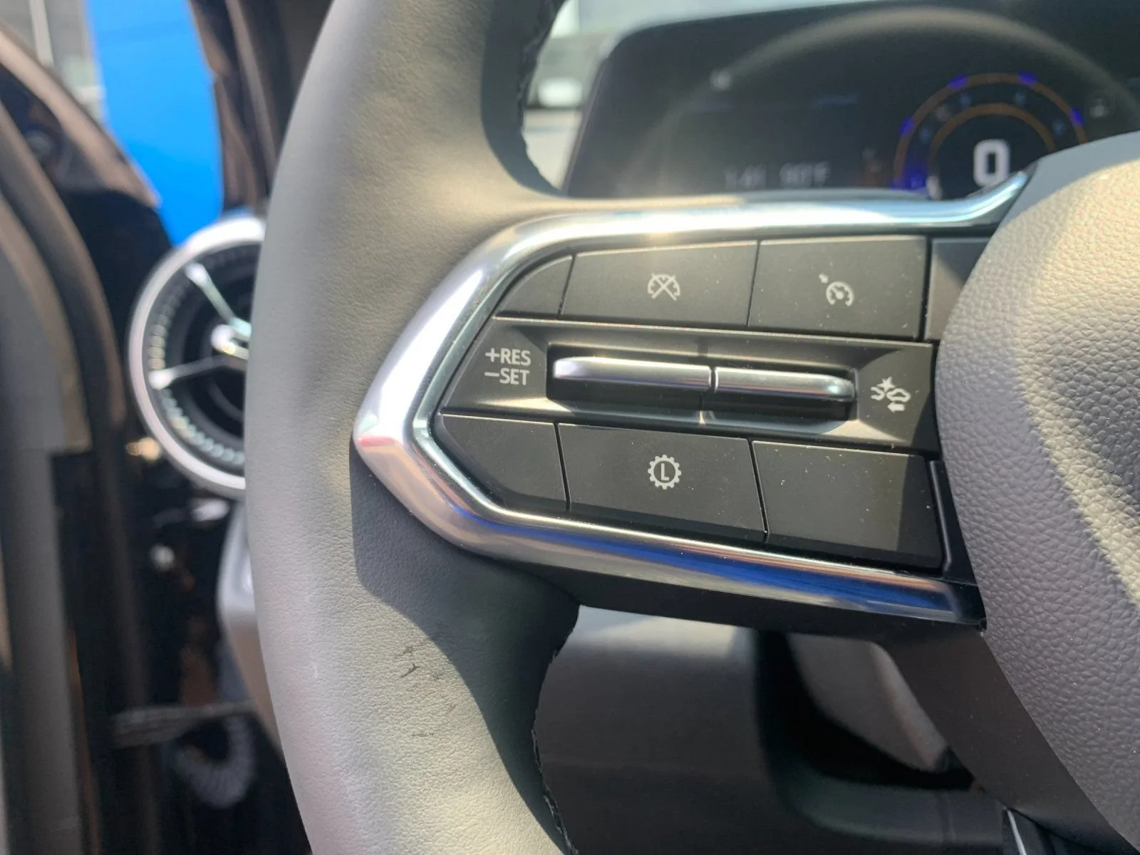 2026 Chevrolet Equinox LT - Photo 27
