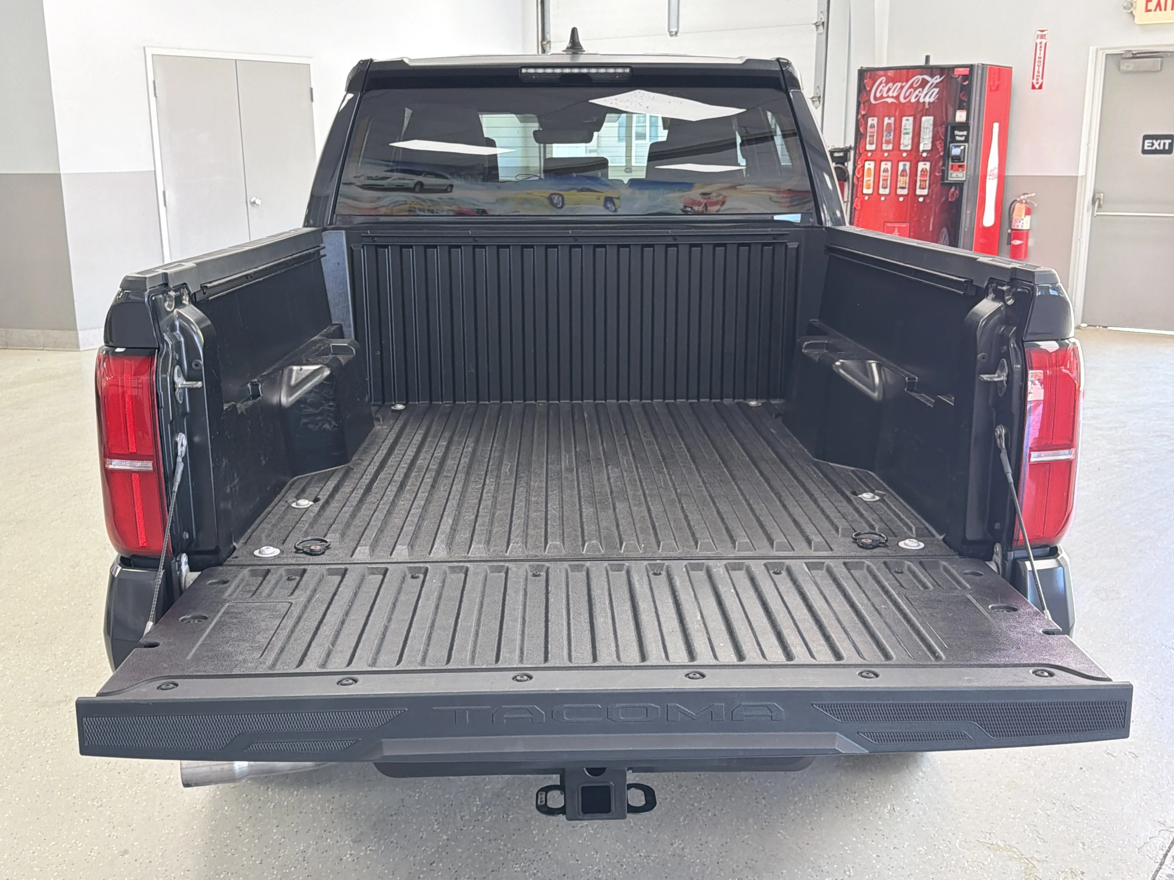 2024 Toyota Tacoma SR5 - Photo 29